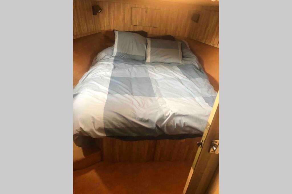 Bateau  Tsilaosa Au Coeur De Namur 호텔 외부 사진